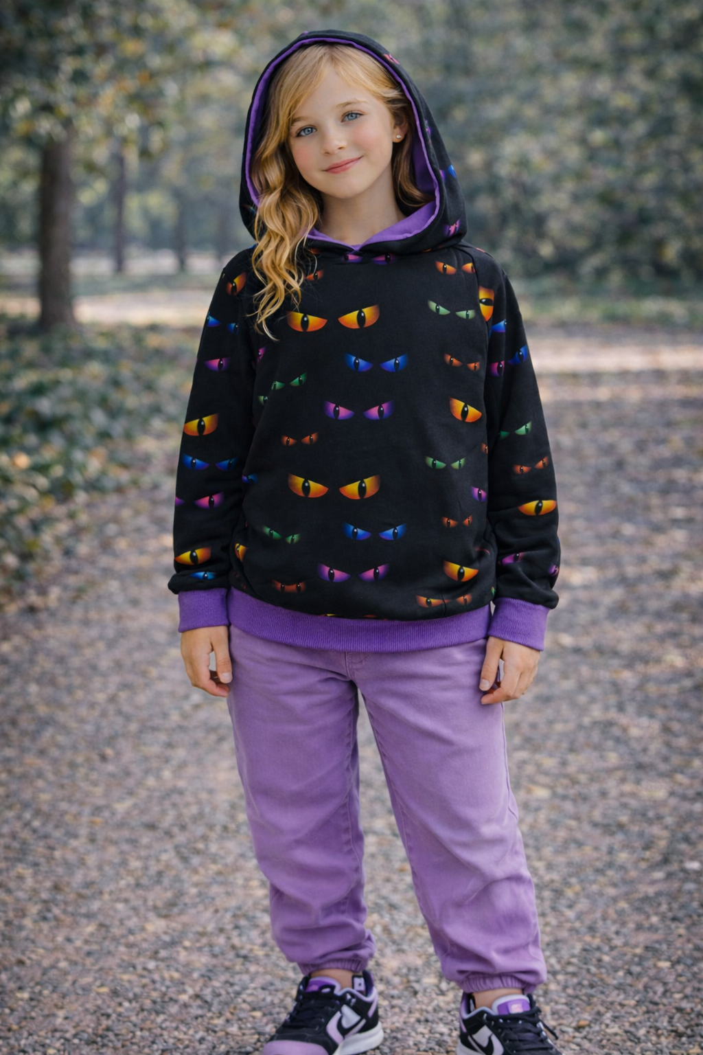 Bliuzonas su kapišonu "Akys" 134 dydis